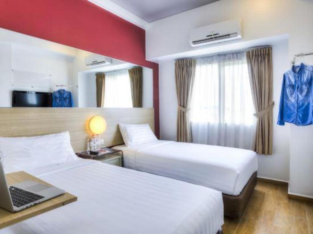 Hotel Monoloog Pasar Baru 3*