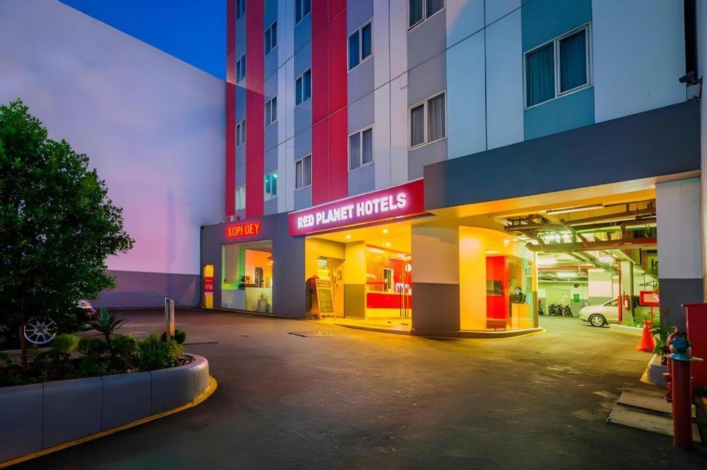 Monoloog Pasar Baru Hotel Jakarta