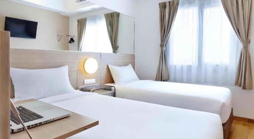 Hotel Monoloog Pasar Baru 3*