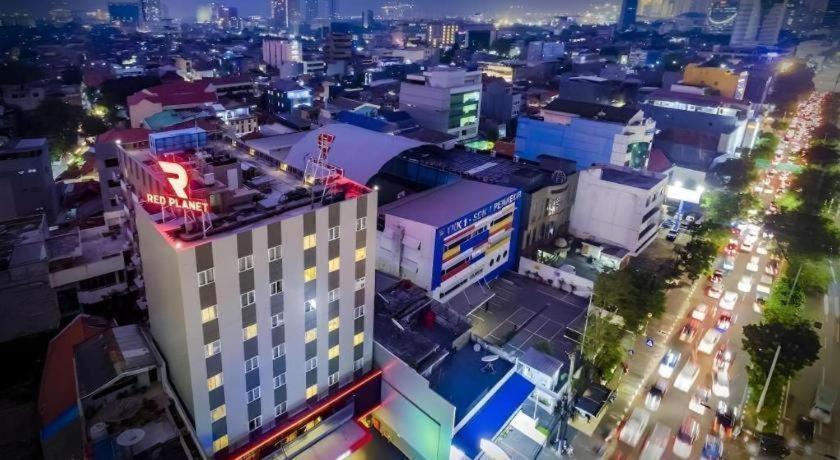 Hotel Monoloog Pasar Baru