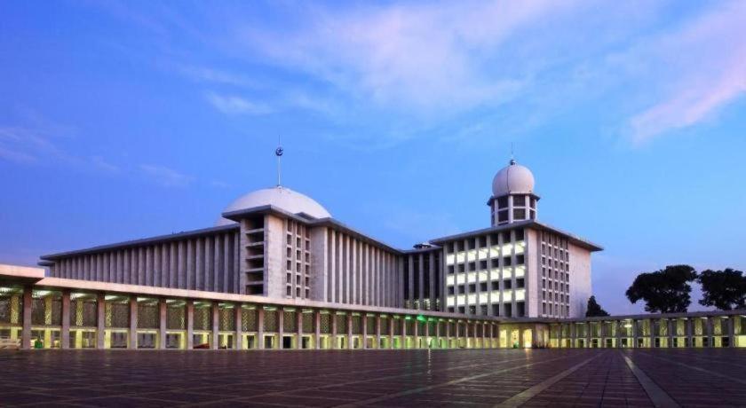 Monoloog Pasar Baru Hotel Jakarta