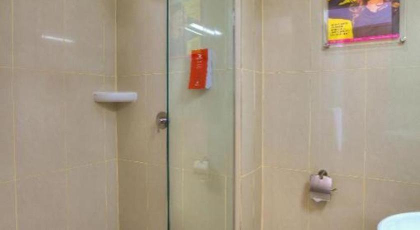 Monoloog Pasar Baru Hotel 3*