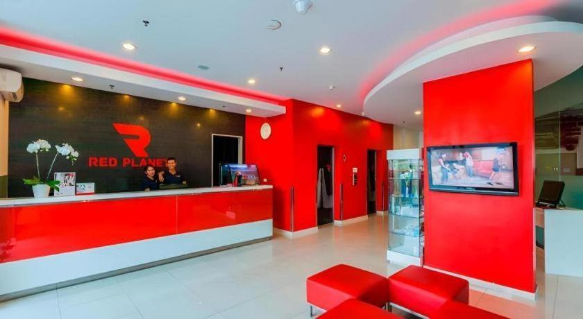 Monoloog Pasar Baru Hotel